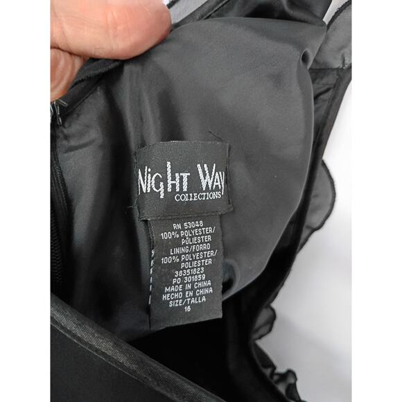 Night Way Collections Black Satin Formal Gown Sz 16 Prom Sleeveless Empire Waist - Picture 10 of 11